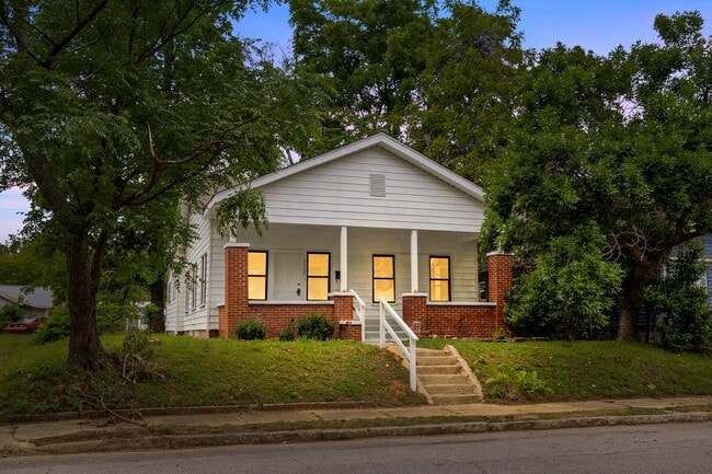 Photo - 2608 Avenue G