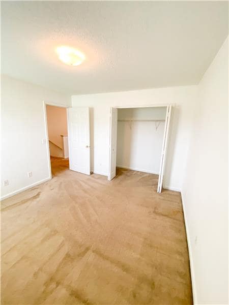 Photo - 47 Bearing Cir