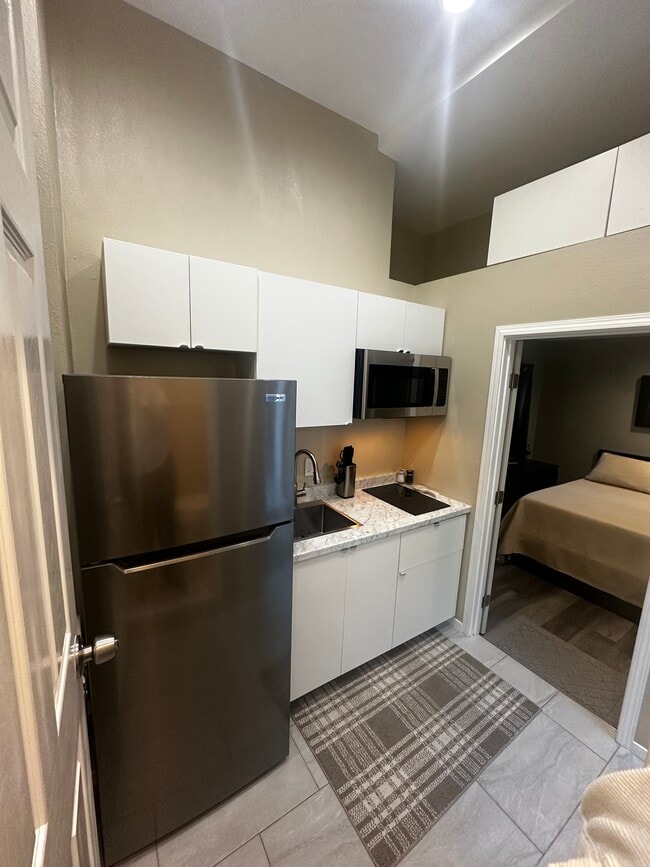 Building Photo - 524 Jennings Ave Unit 524 Rental
