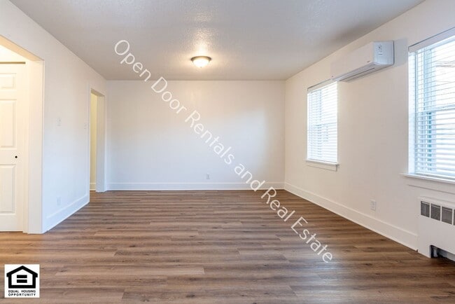 Photo - 1823 Griswold Dr Unit L12