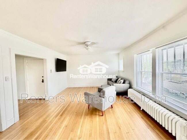 Photo - 3612 Ingersoll Ave Unidad 5