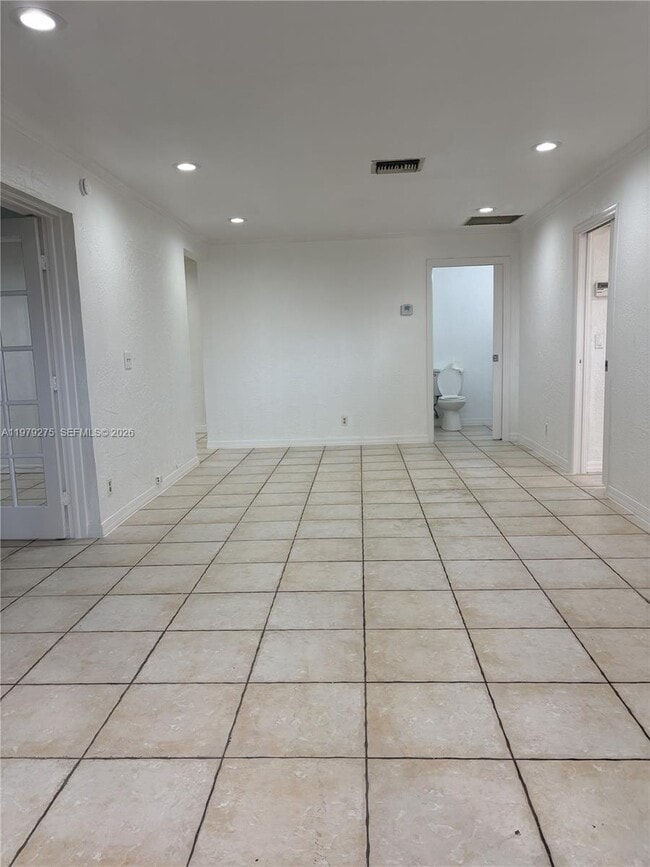 Photo - 1970 SW 24th Cir