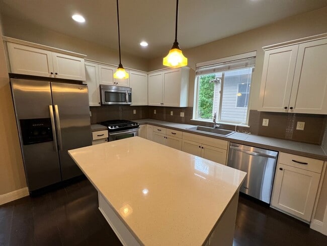 Photo - 14265 SW Burlwood Ln