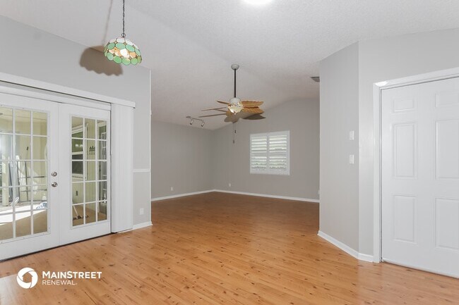 Photo - 6846 SE Raintree Ave