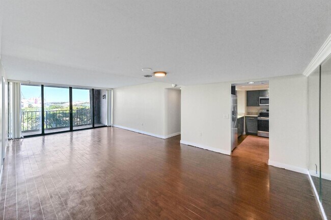 Photo - 5600 N Flagler Dr Unidad 5060