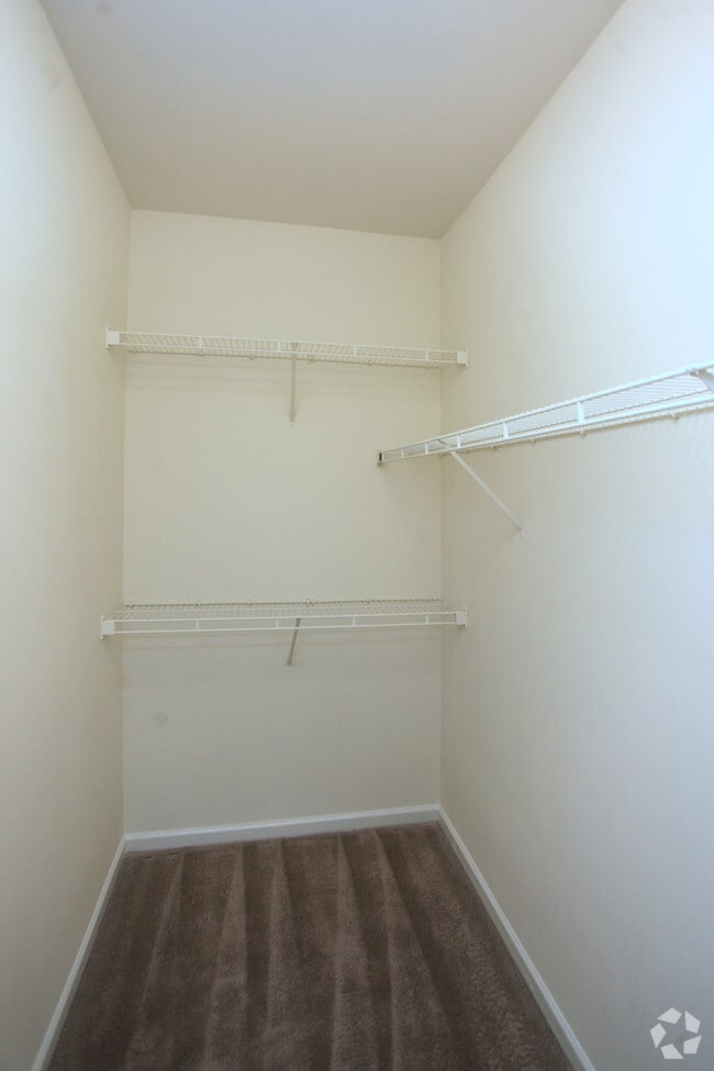 Brightwood Crossing Apartments Whitsett, NC