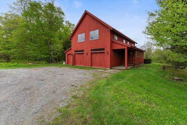 Building Photo - 89 Jaquith Rd Rental