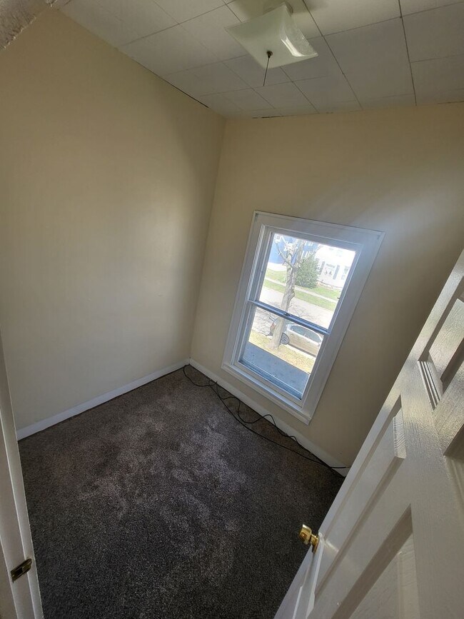 Photo - 327-329 6th Ave Unit 327 6th Ave