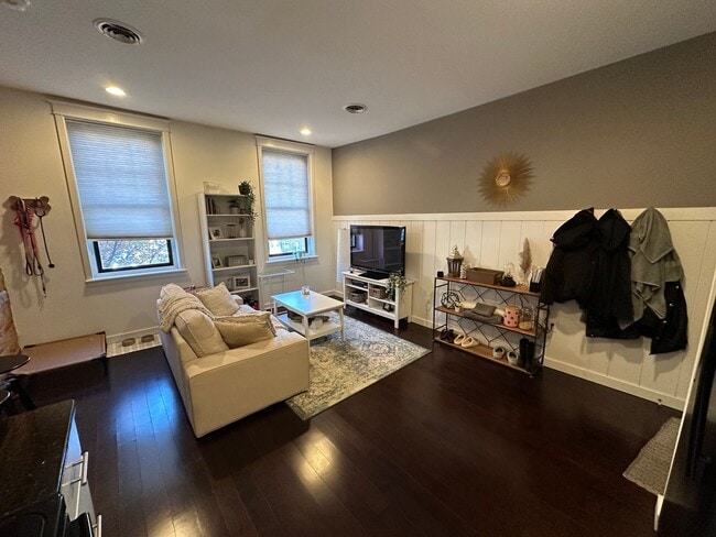 Photo - Merchants Lofts IV The Phoenixville Lofts-Upgraded 1 Bedroom Unidad Apt 1