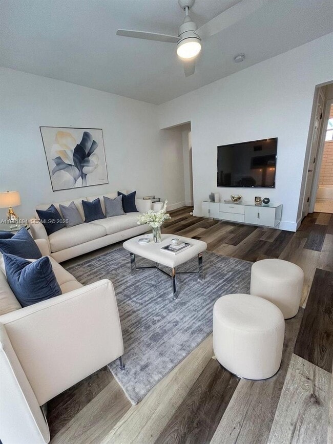 Building Photo - 571 NE 67th St Unit 3