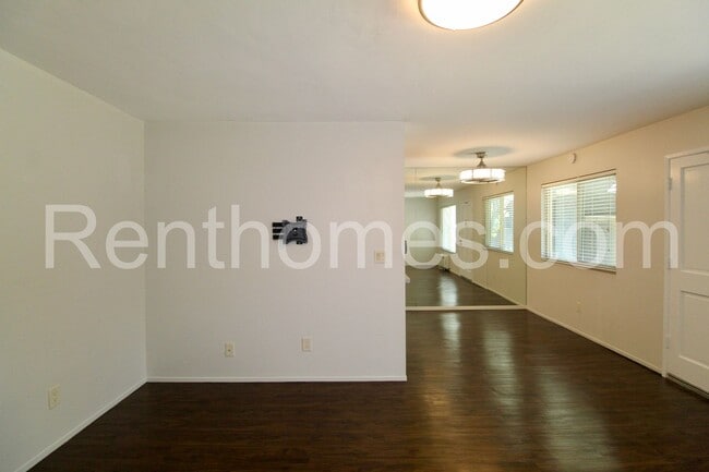 Photo - 8150 Lemon Ave Unit 114
