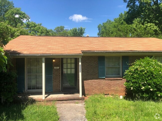 Building Photo - Awesome Windsor Park location near the Pla... Rental