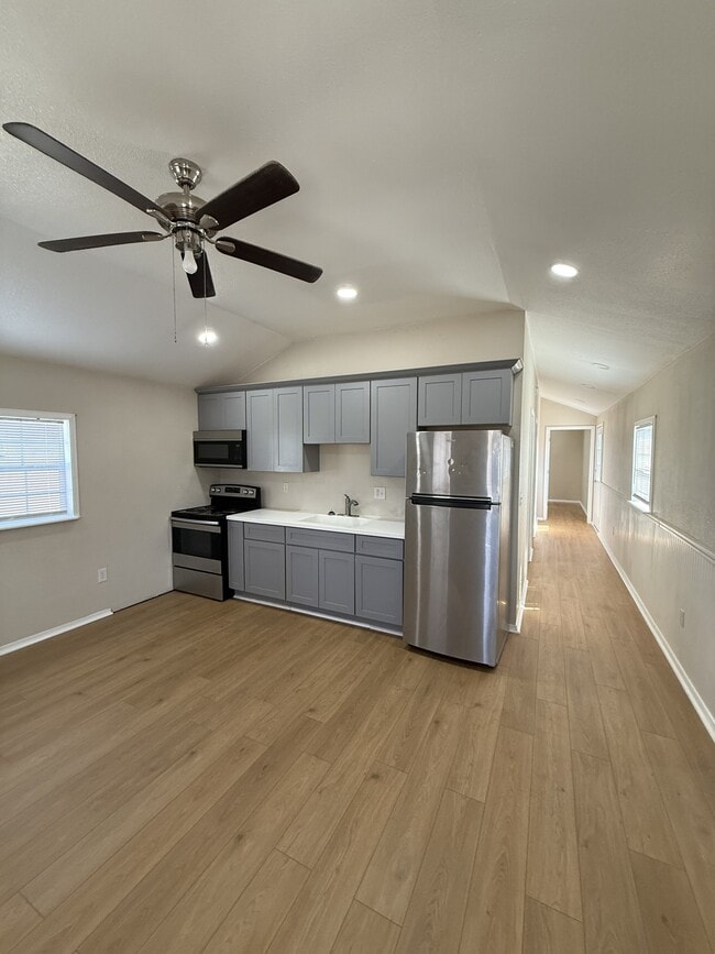 Photo - 19 Aspen Cir