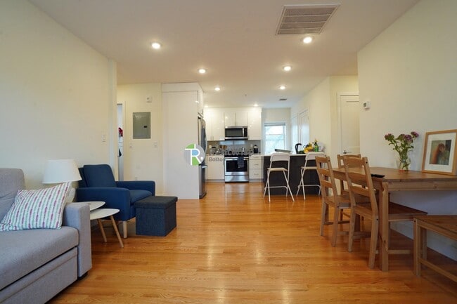 Photo - 15 Kelley Ct Unidad 3