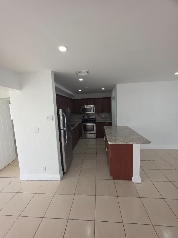 Photo - 681 SW 29th Terrace