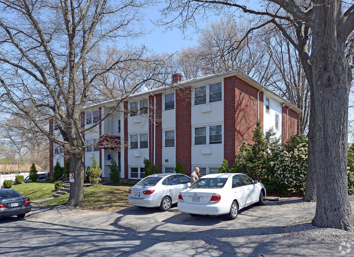Photo - 20 Lena St Apartments