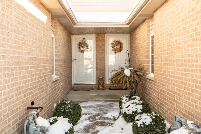 Photo - 7247 Bradford Ct