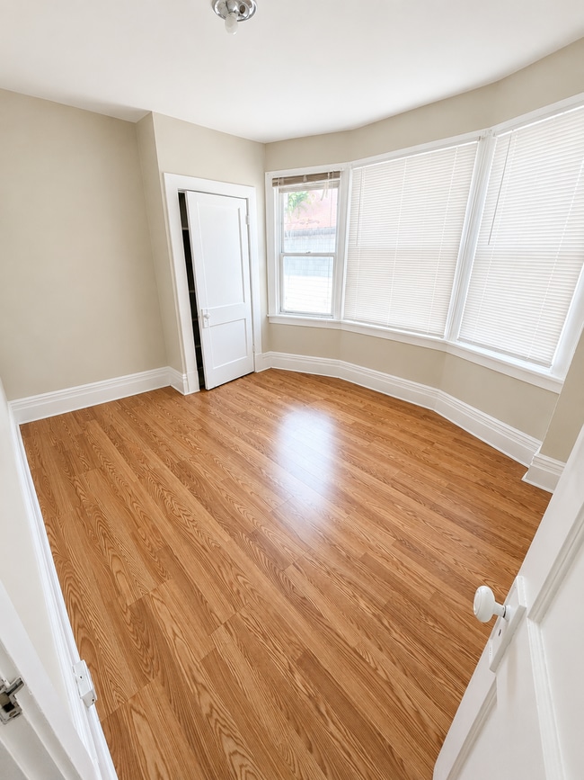 14 Wynne Ave