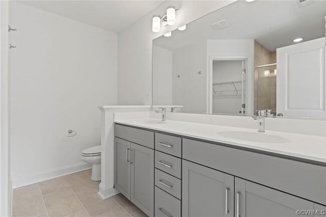 Photo - 13808 Village View Dr