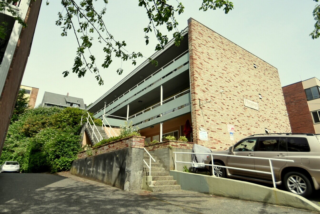 Photo - 815 3rd Ave N Unit 9