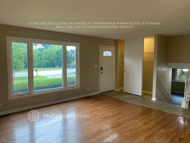 Photo - 940 Sandlewood Ct