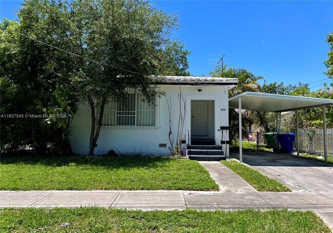 Building Photo - 4024 NW 5th Ave Rental
