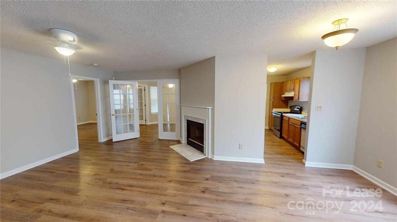 Charming one-story 1st level end unit condo - Charming one-story 1st level end unit condo