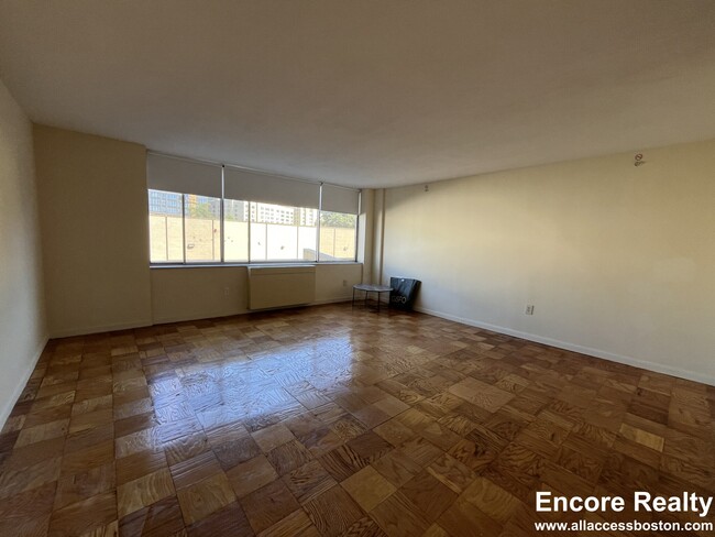 101 Monmouth St Unit 310