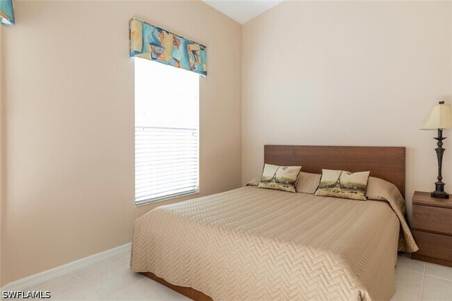Photo - 7030 Lone Oak Blvd