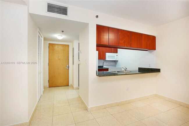Photo - 1200 Brickell Bay Dr Unit 1614