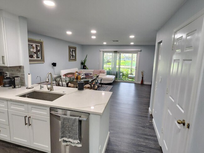 Photo - 250 Timberwalk Trail