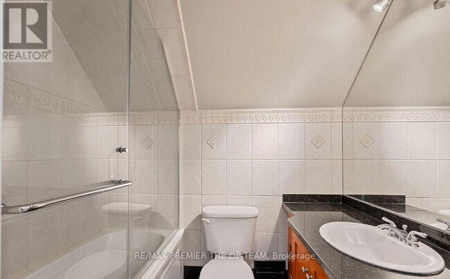 Photo - 58 Calera Crescent