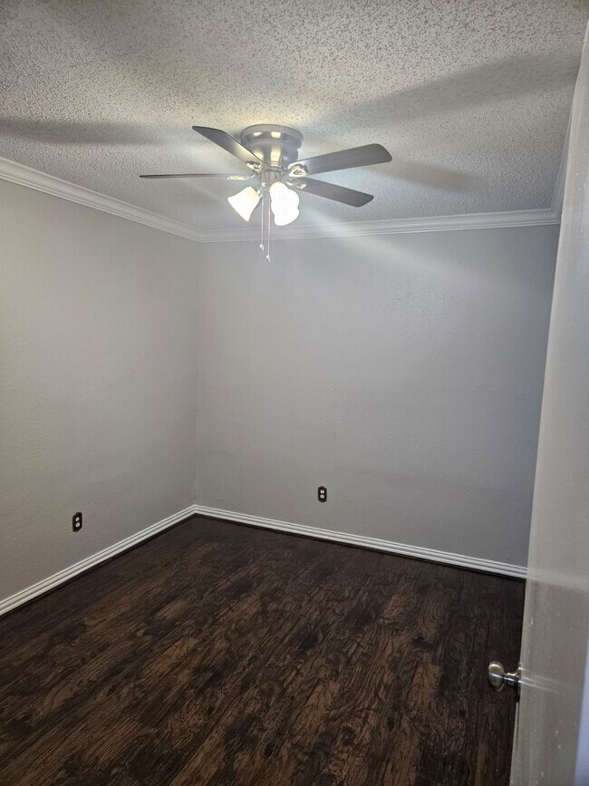 Photo - 1409 Wentworth St Unit B