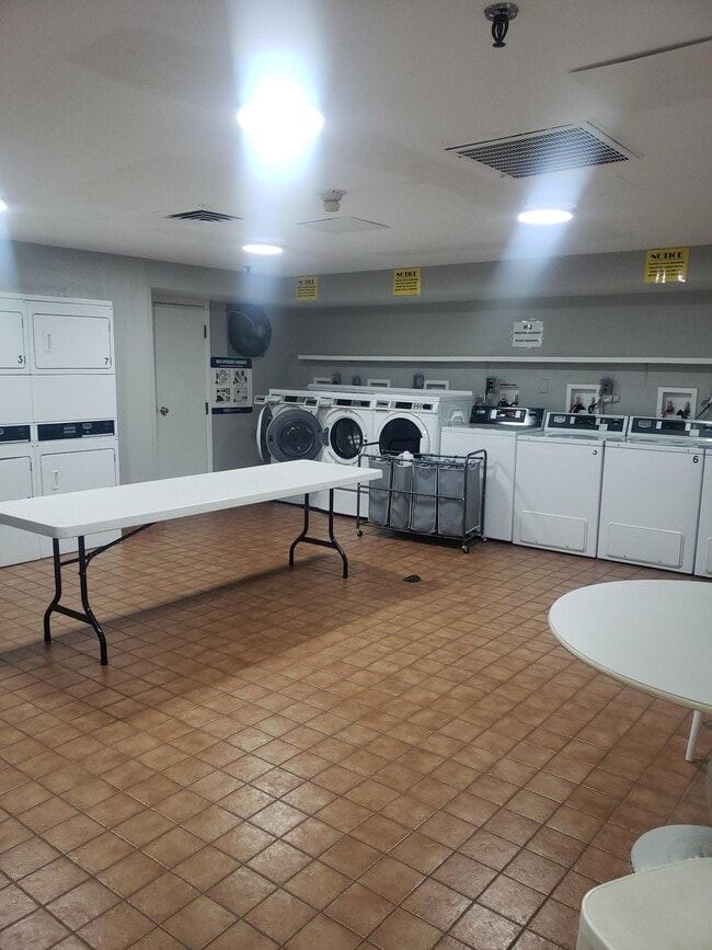Photo - 460 S Marion St Pkwy Unit 153B