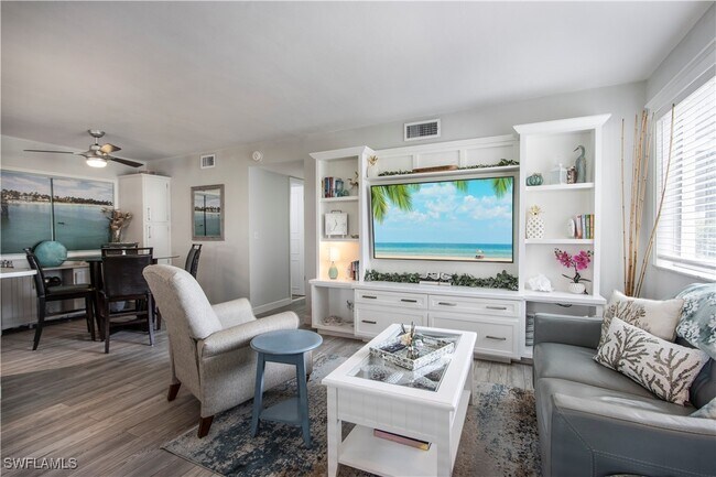 Photo - 766 Central Ave Unidad 112