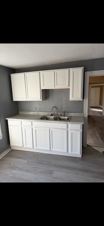 Photo - 124 Allison St Unit B