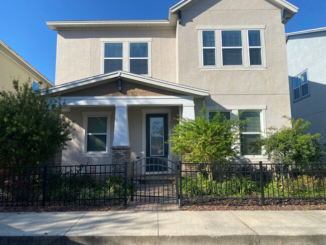 Building Photo - Beautiful 3 bedroom, 2.5 bathrooms  located in The Preserve of Oviedo on the Park