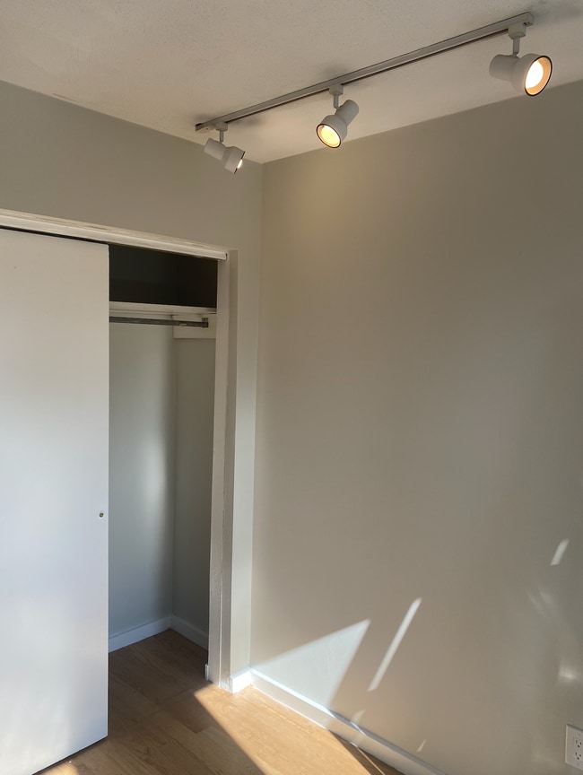 Photo - 220 Hanover St Unidad 2