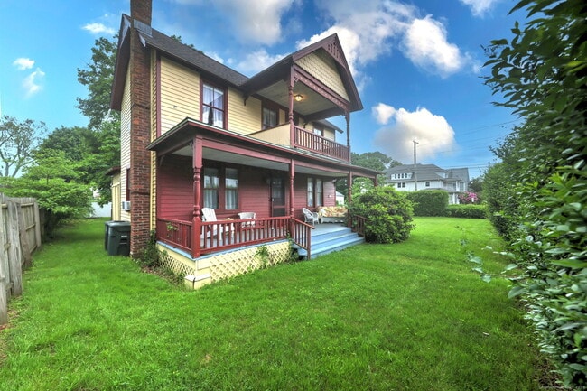 Photo - 32 Seaside Ave