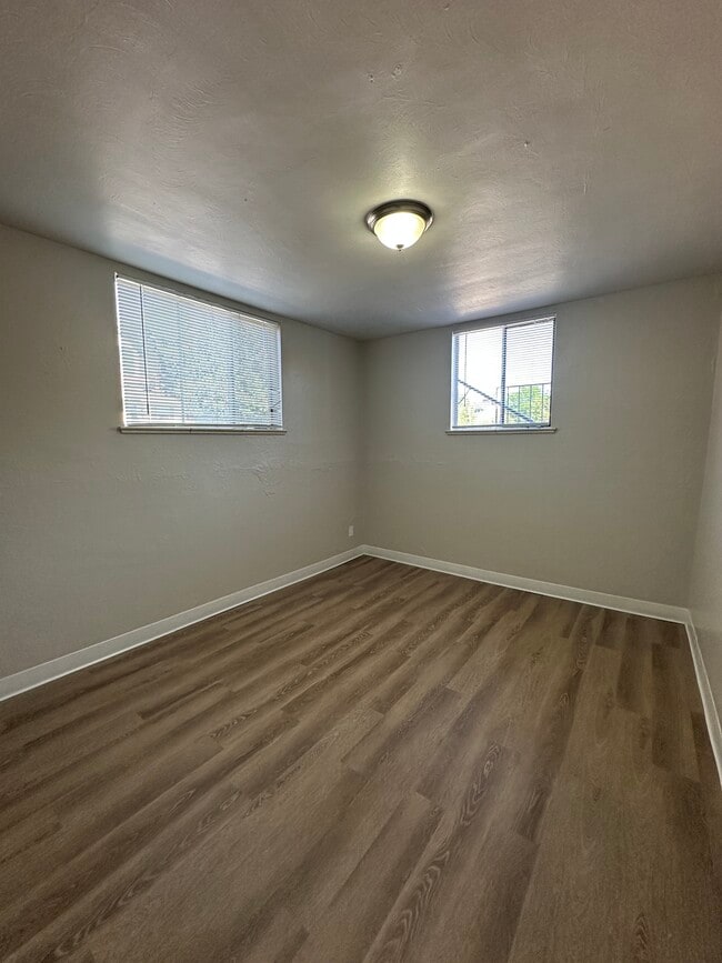 Photo - Race Street Apartments