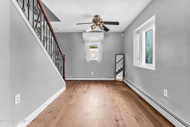 Photo - 12 Jacobson St