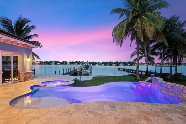 Photo - 614 S Lake Dr