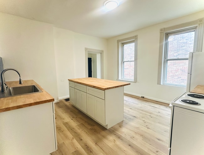 Photo - 4325 MorganFord Rd