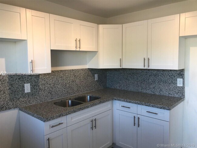 Photo - 8879 Fontainebleau Blvd Unit 204
