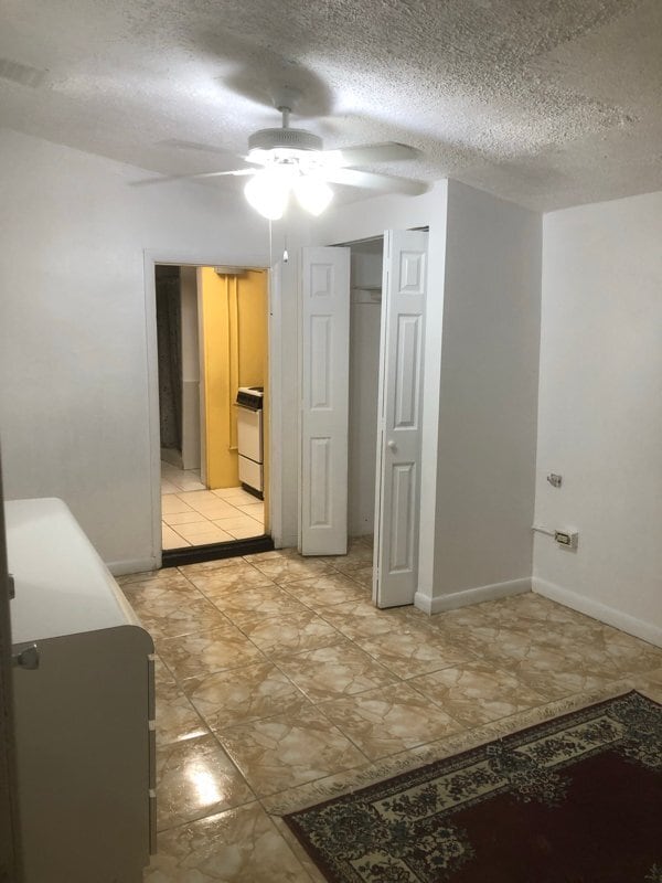 Building Photo - 1680 NE 157th Ter