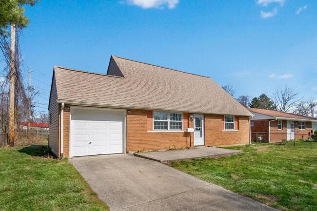 Photo - 1602 Vilardo Ln House