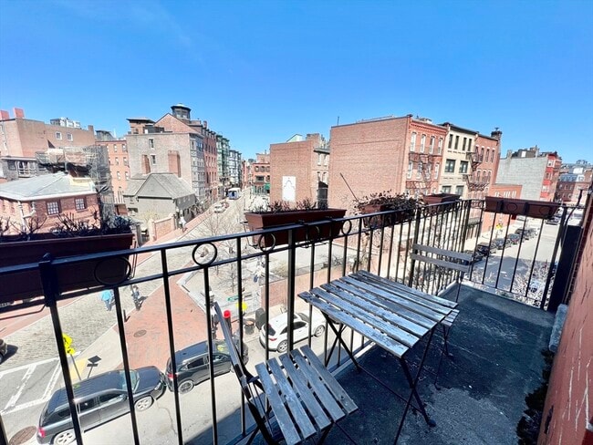 Building Photo - 187 North St Unit 8