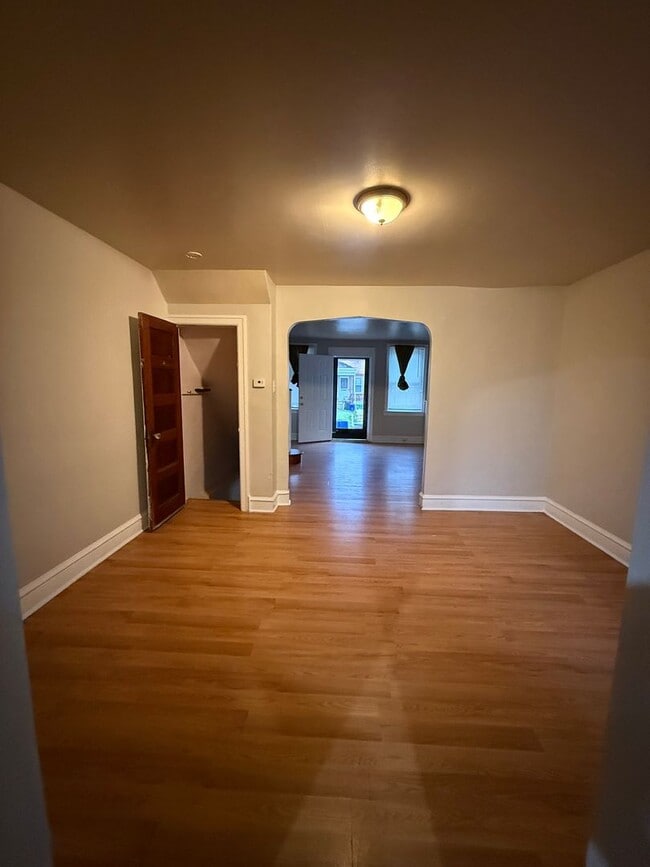 Photo - Bright 3BR Home in Tacony!