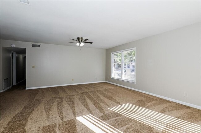 Photo - 4500 Shannon Blvd Unidad 6E