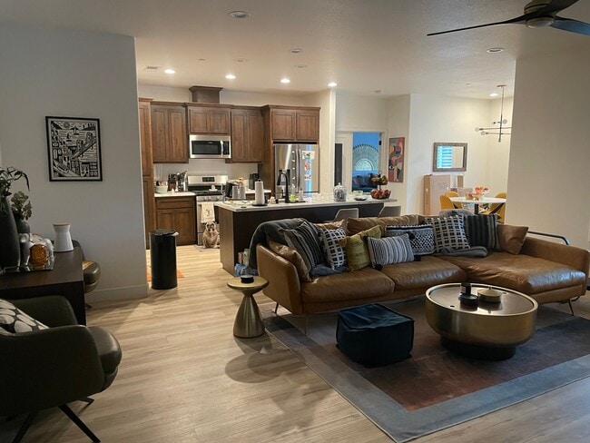 Photo - 1833 Dry Creek Ct